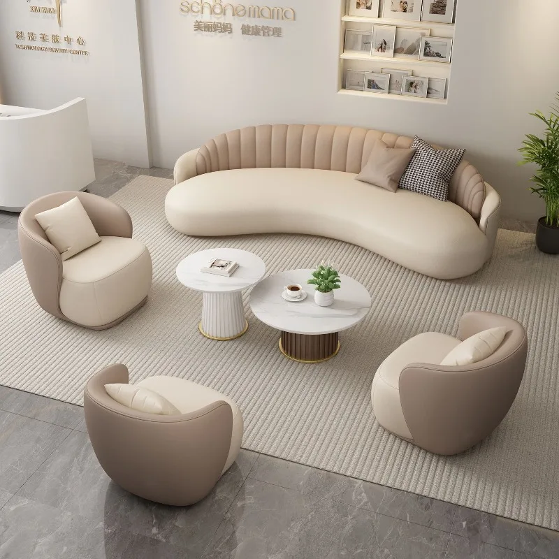 Office Furniture Store - 가벼운 고급스러움과 편안함을 갖춘 의류 매장,